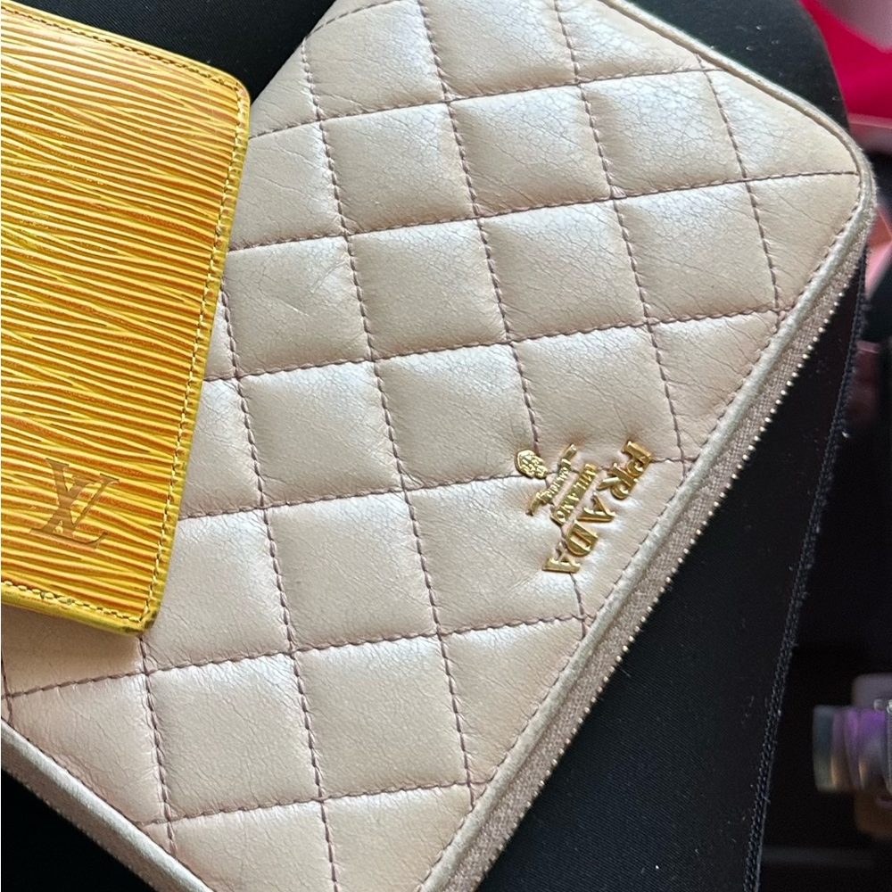 Prada for VZE
